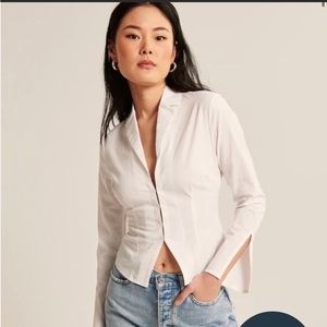 Women’s hook & eye long sleeve top